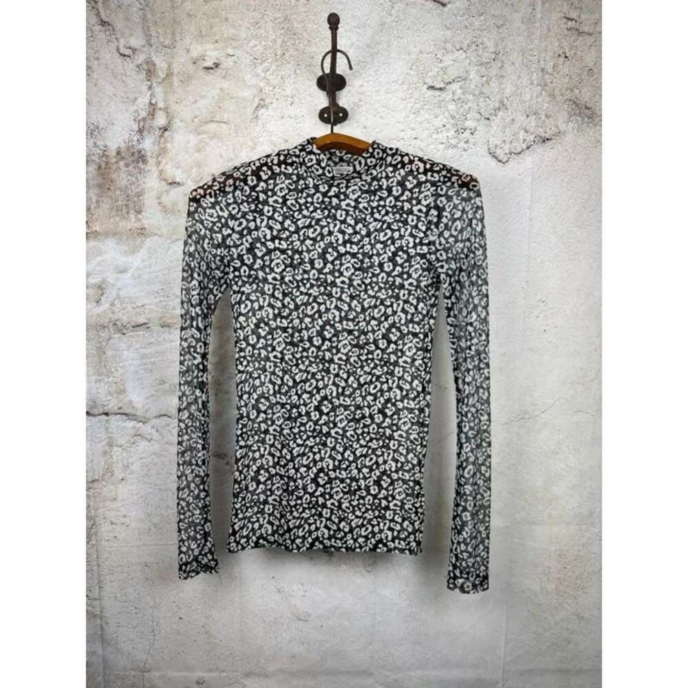 Black & White Leopard Print Mock Mesh Neck Top – Long Sleeve
